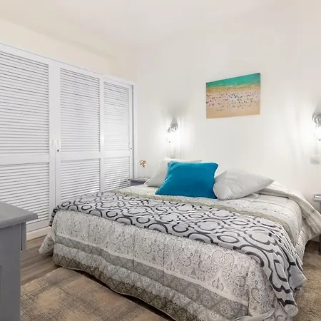 Arinaga Suites Lejlighedshotel *