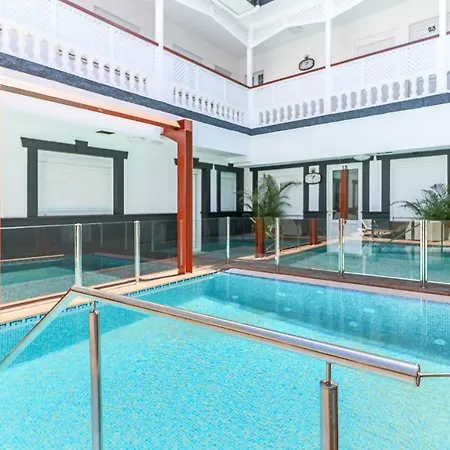 Arinaga Suites Lejlighedshotel *