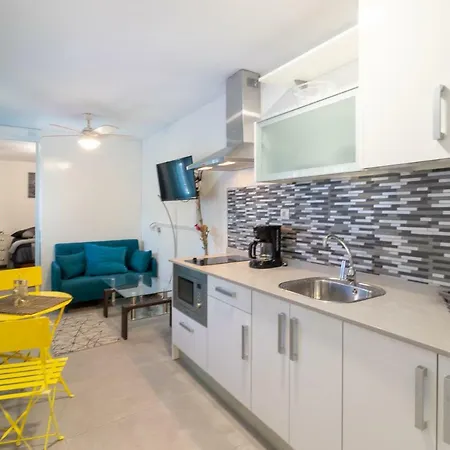 Lejlighedshotel Arinaga Suites