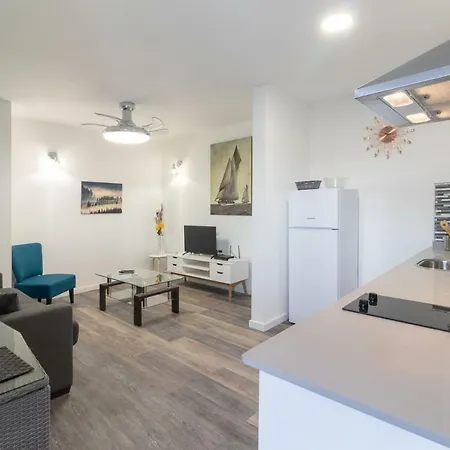 Lejlighedshotel Arinaga Suites